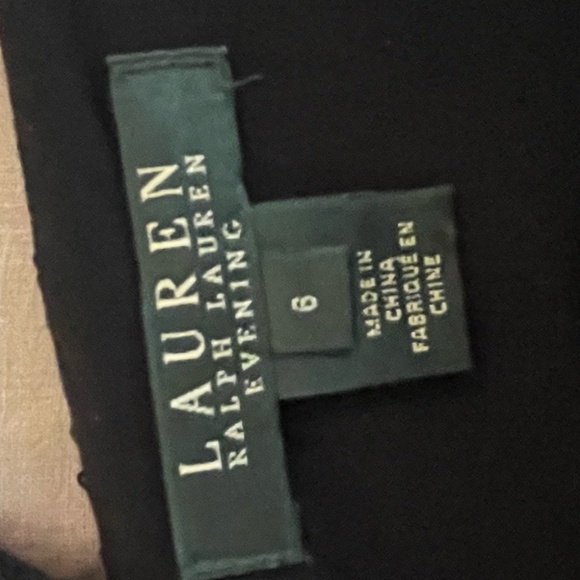 Ralph Lauren Evening, black v-neck, knee length, sequined, evening dress, size 6 - Picture 3 of 6